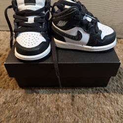 Nike Jordan Toddler Shoes - Size 3C