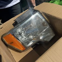 2009-2014 Ford F150 headlight 