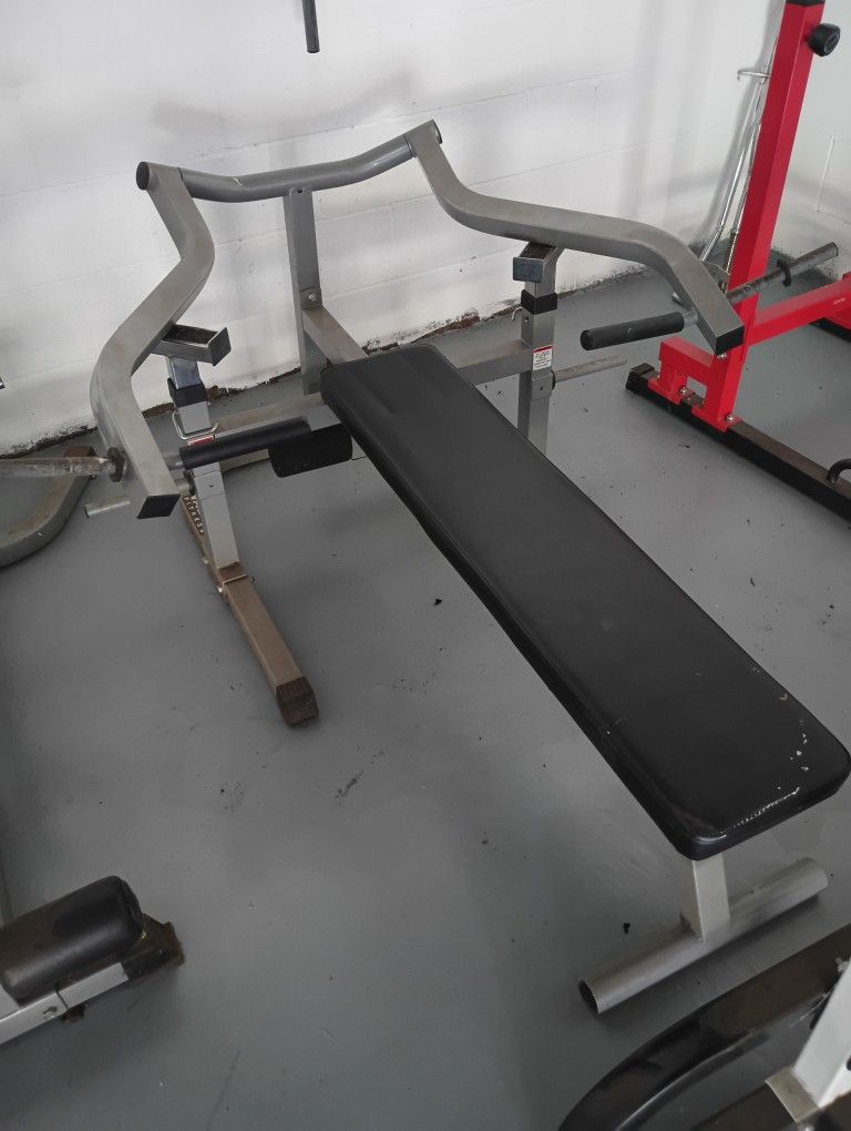 Chest Press Bench 