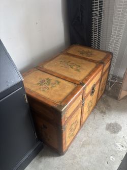 Circa 1890 Woman’s Hand Painted Steamer Truck 