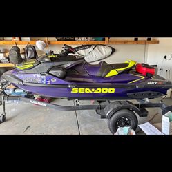 Jet Ski 