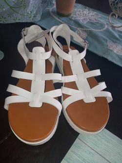 New Girls White Sandals 