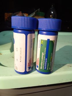 Nicorette lozenges 2 mg expiration date is 4/27$15 both bottles