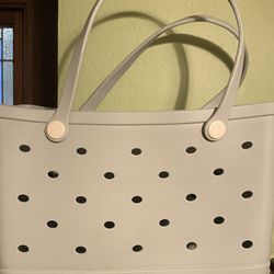 Blue Lake County Woman’s Handbag 