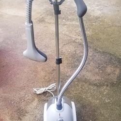 ZZ GS121 High-Powered Standing Garment Steamer  1500W