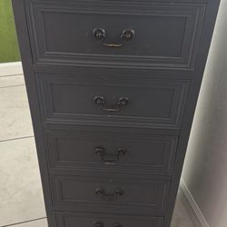 👉 Furniture