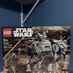 LEGO Star Wars AT-TE Walker Set with Droid Figures 75337