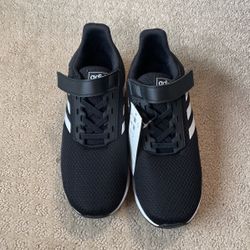 Adidas Duramo 9 Size 3 Big Kid