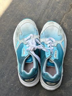 Adidas Turquoise tennis Shoes