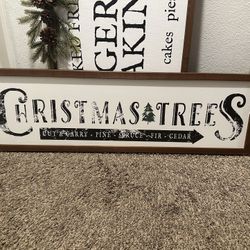 Smallwood Wall Decor