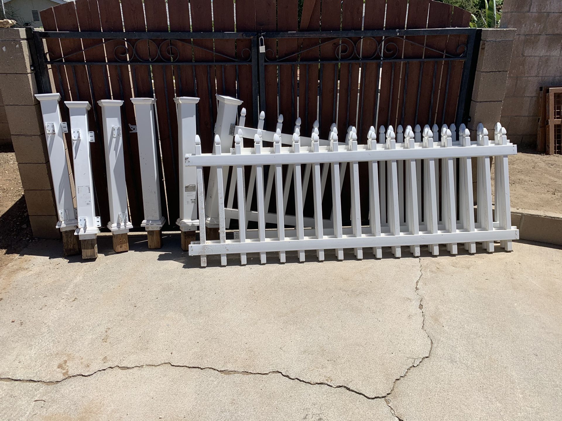 Vinyl Fence