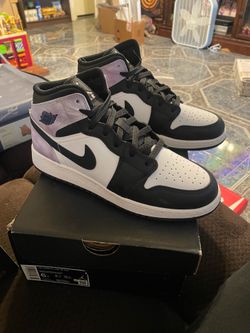 Air Jordan 1 Mid