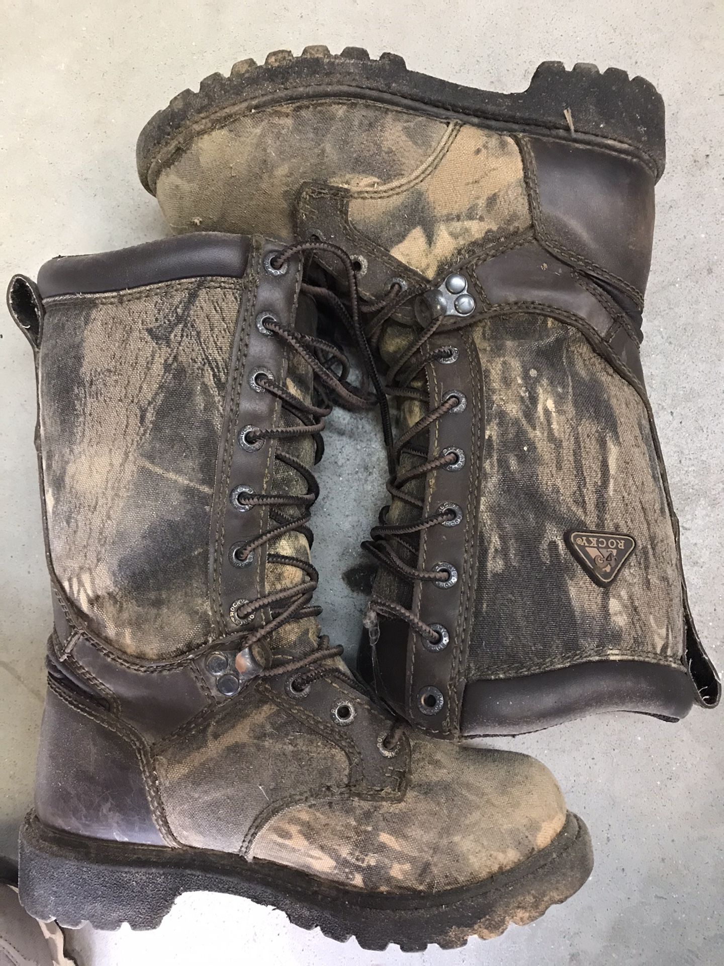 Kids rocky snake boots