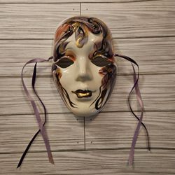 1980 Ceramic Mardi gras mask decor