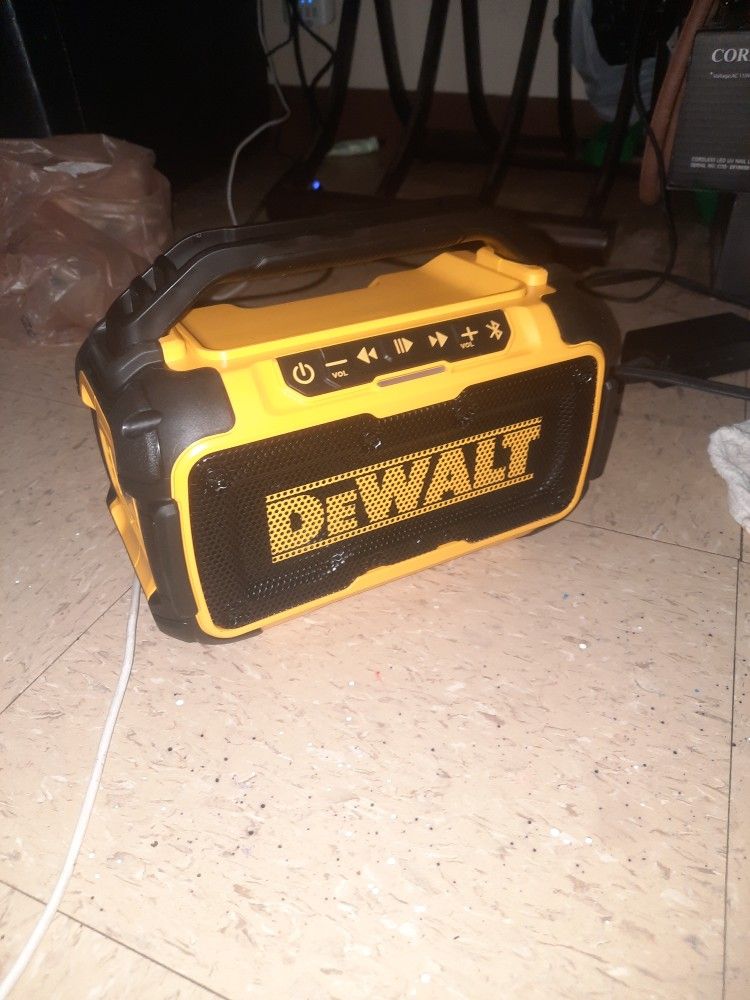 Dewalt Bluetooh