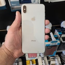 Apple iPhone XS Max 256GB in Silver (Factory Unlocked/Desbloquiado)
