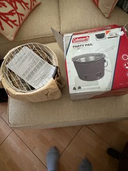 COLEMAN PARTY PAIL CHARCOAL GRILL