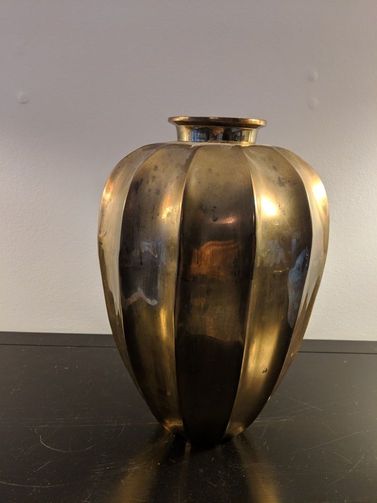 12" tall Brass vase, 7.5" diameter