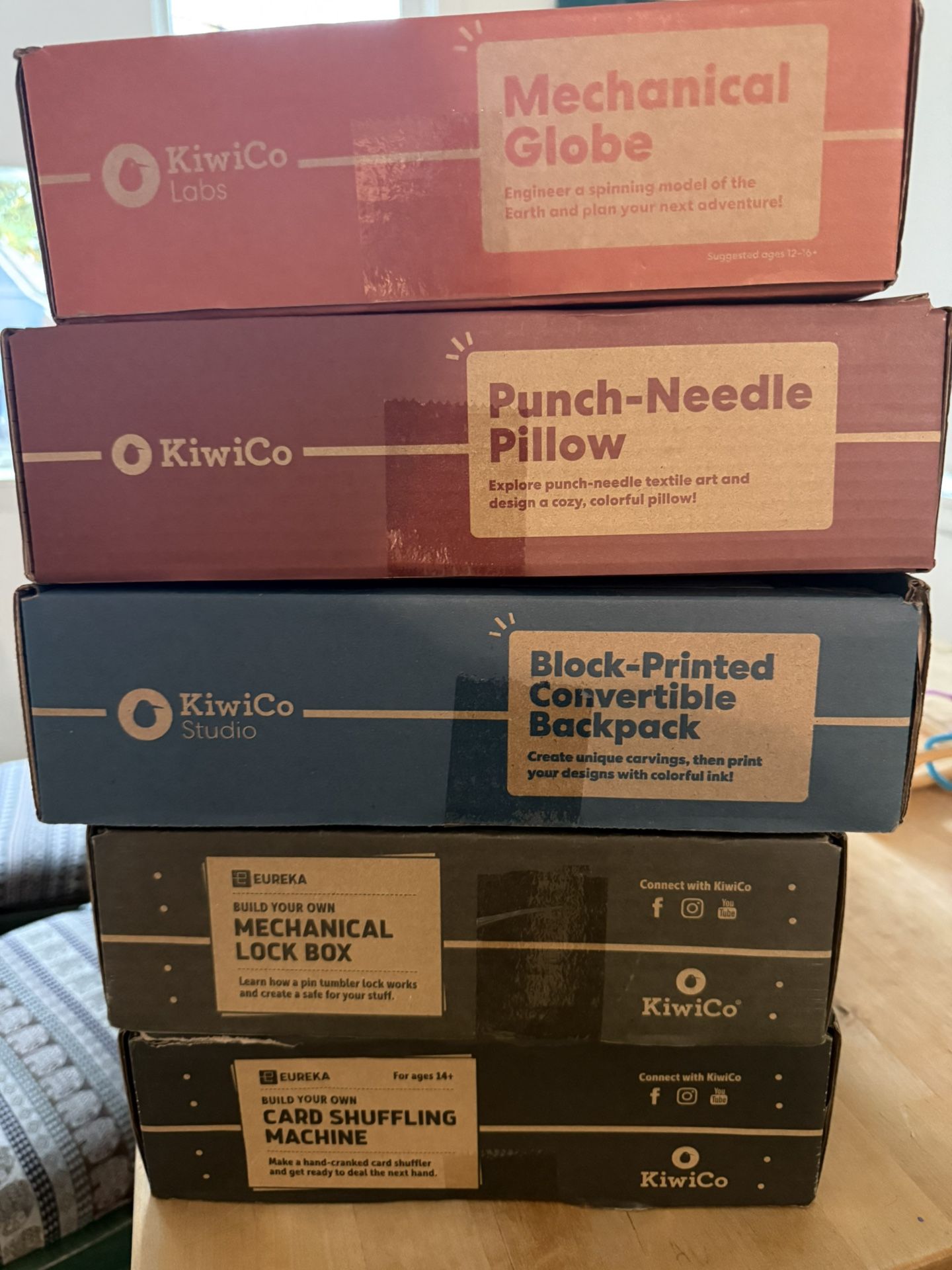 Kiwi Co Crates Unopened 