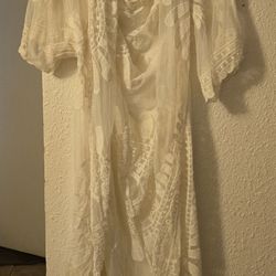White lace one size with a boho vibe