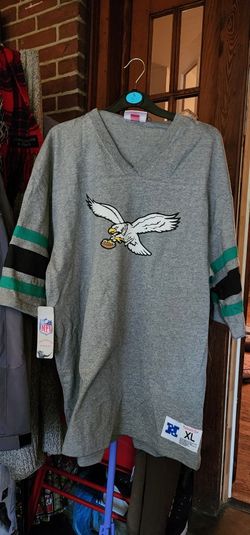 Eagles men's shirt extra large.
NEW