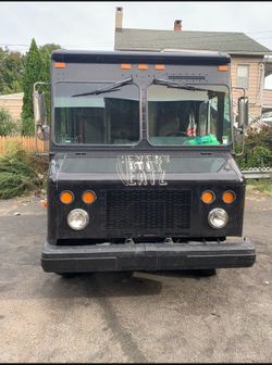 Used food truck