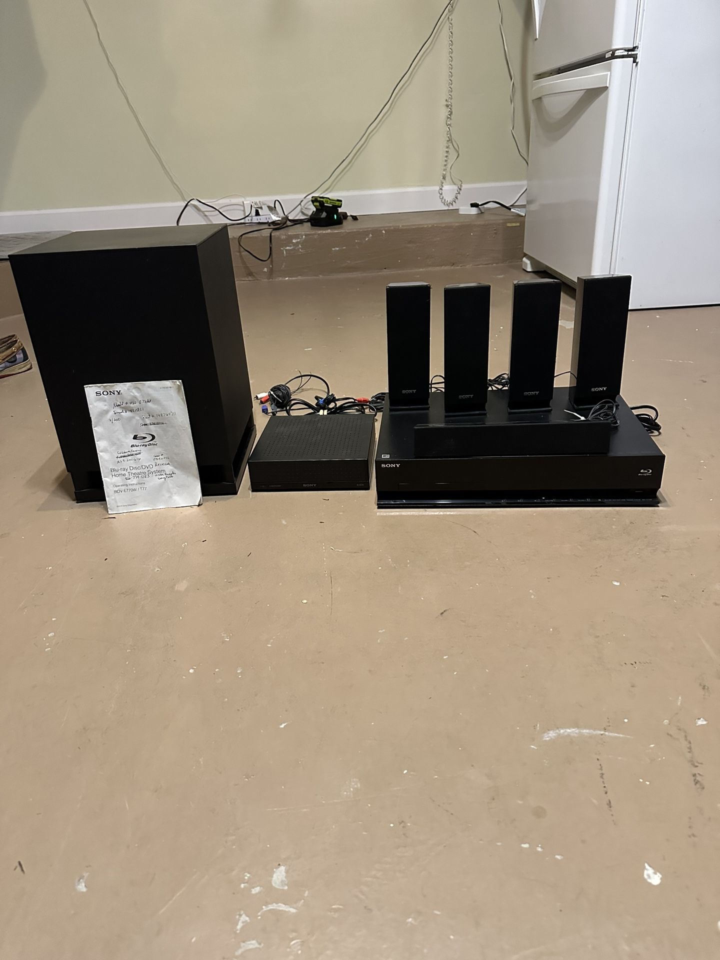 Sony Surround Sound Front, Rear, Center, and Subwoofer