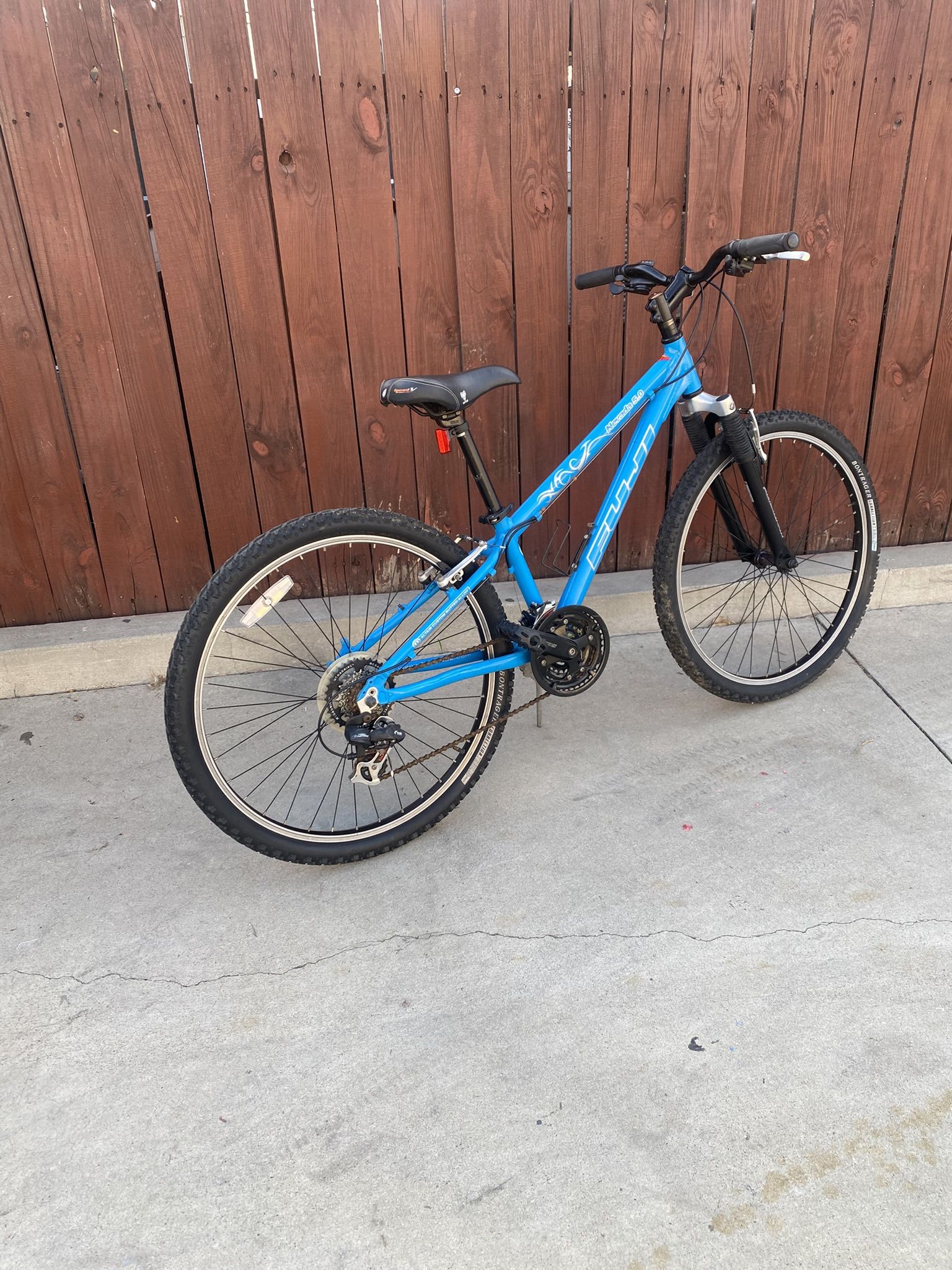Fuji Absolute 21 Speed Tires 26” Aluminum Frame 