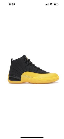 Jordan 12 University Gold ( Size 9.5)