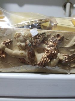 Toiletries Set w cherub case