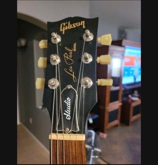 Les Paul Electric Guitar
