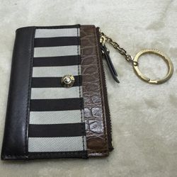 Henri Bendel Coin And Card Wallet With Key Ring