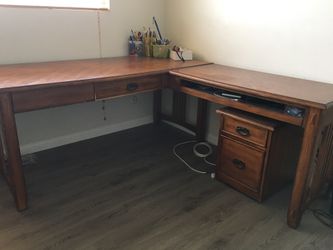 High Quality Solid Wood Office Desk