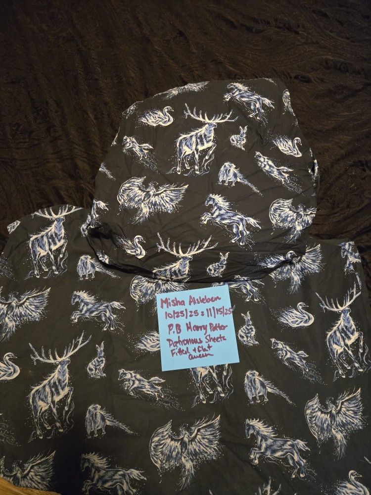 Pottery Barn Glow In The Dark Harry Potter Patronous Sheet Set Queen Size