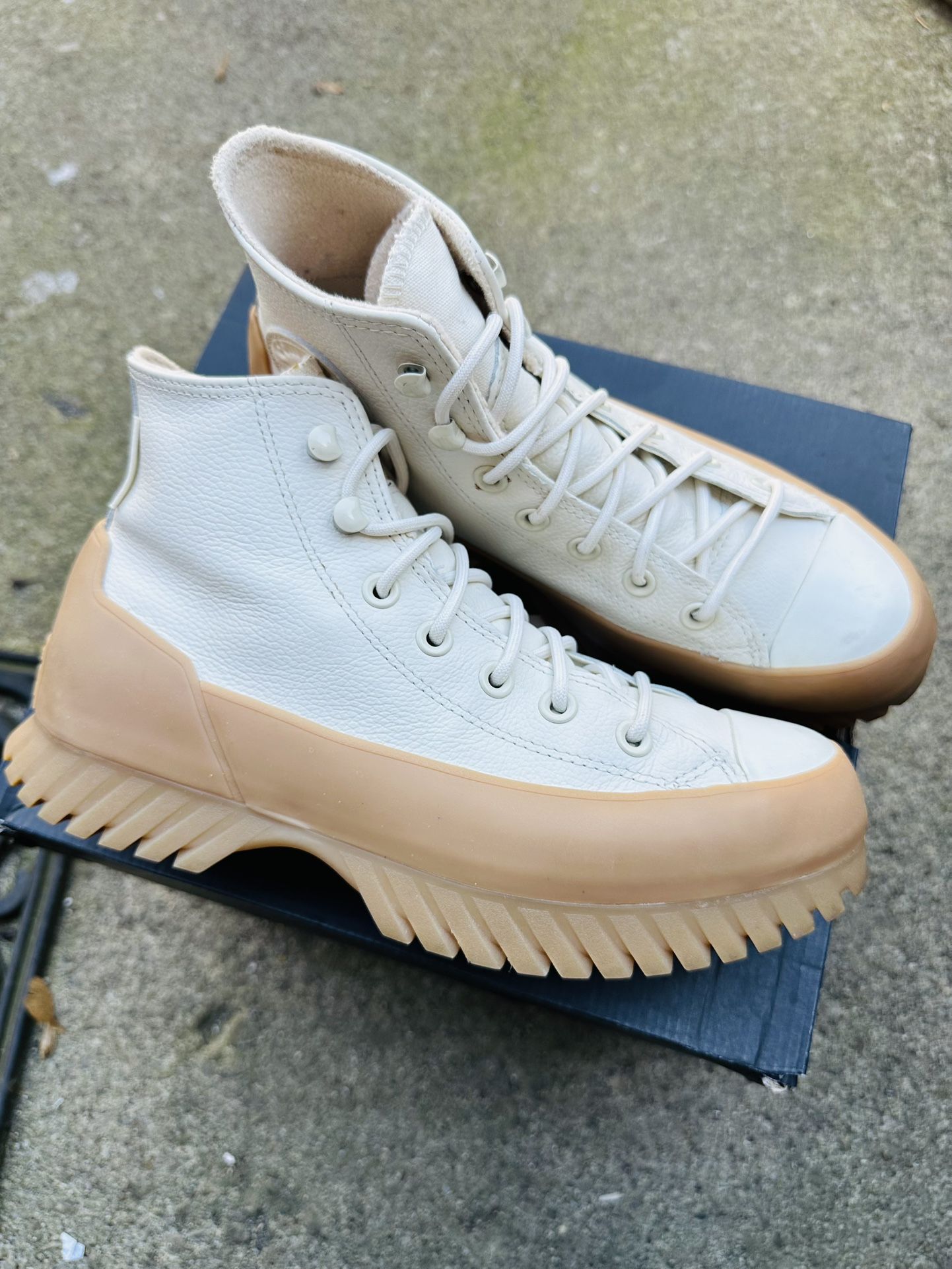 Converse Chuck Taylor All-Star 2 Athletic Shoes for Women