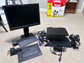 Lenovo thinkpad with accessories