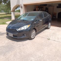 2016 Ford Fiesta