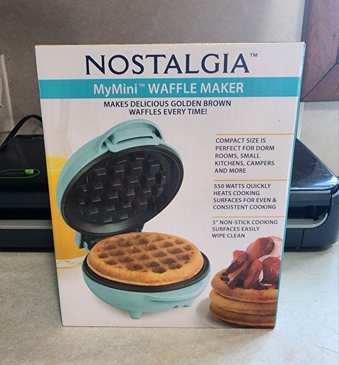 Nostalgia, Kitchen, My Mini Waffle Maker