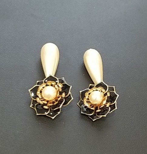 Dangle Earrings Clipon