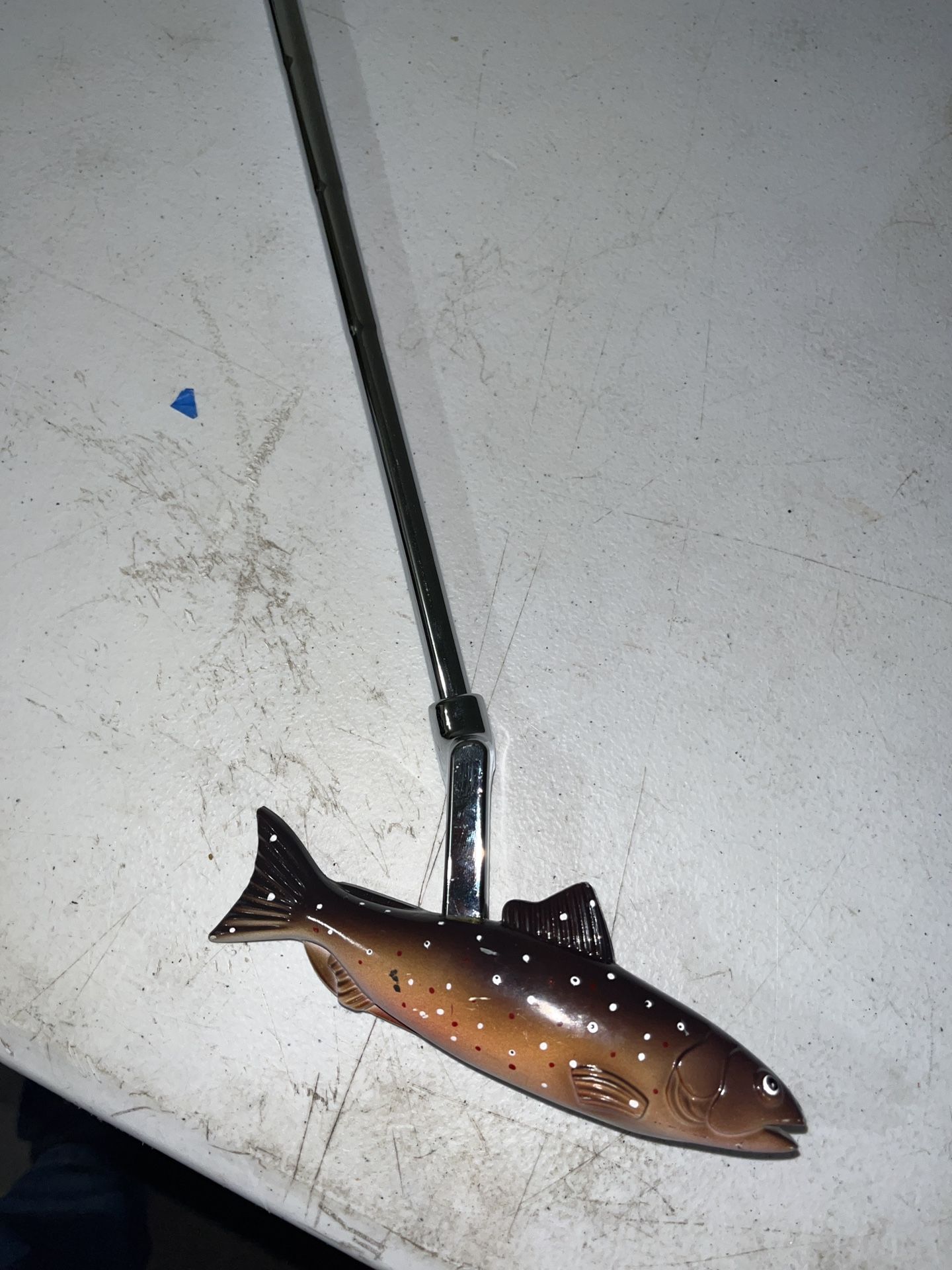 Golf Putter "Putter Buds" Fishing Bass Fish Golf Club Grip Still Wrapped. Putter grip is still in plastic wrap. Unique putter head is a fish! Perfec