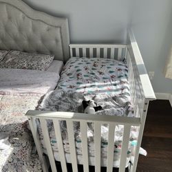 White Full Size Crib 