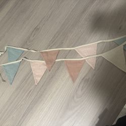 mushie cotton baby garland