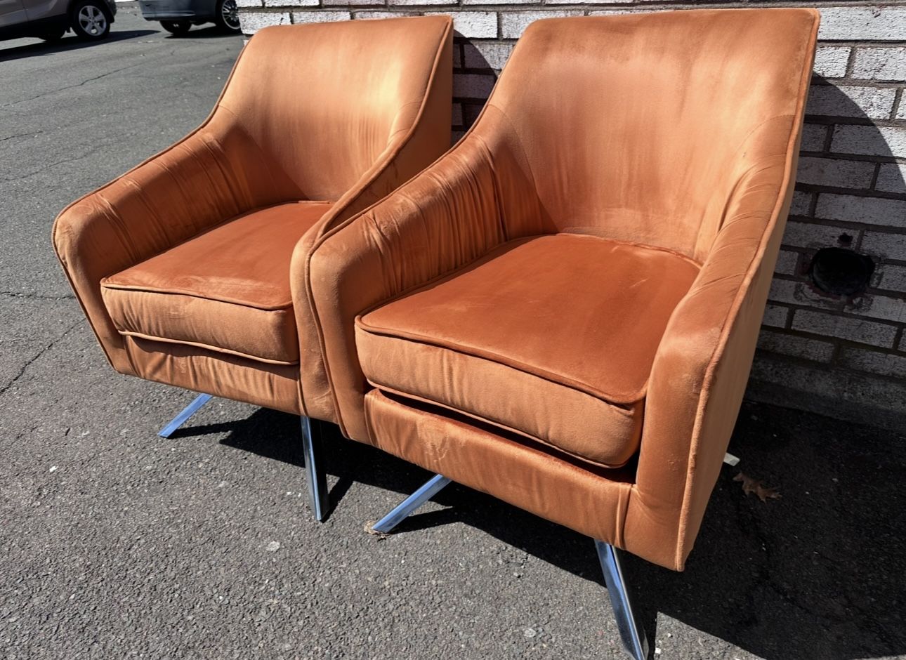 Set Of Two Side Chairs 