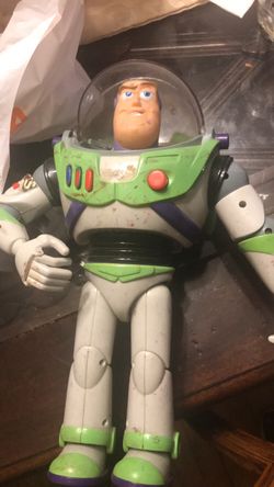 Buzz lightyear