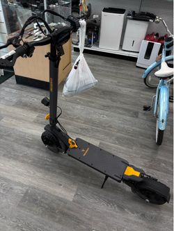 Ausom electric scooter