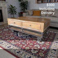 Rustic Solid Wood 🪵 Storage Coffee Table — Free Delivery 🚚 