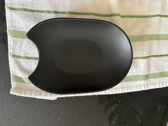 Crate and barrel spoon rest