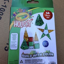 Crayola Holiday Magnetic Tiles 14 Pc Set