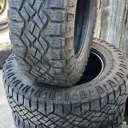 4/275/65/18 Goodyear wrangl