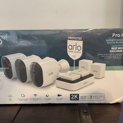 Arlo Pro4 2K Spotlight Cameras 